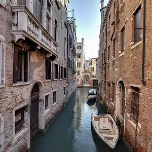 Appartement Canal View In Rialto By Wonderful Italy, Venise